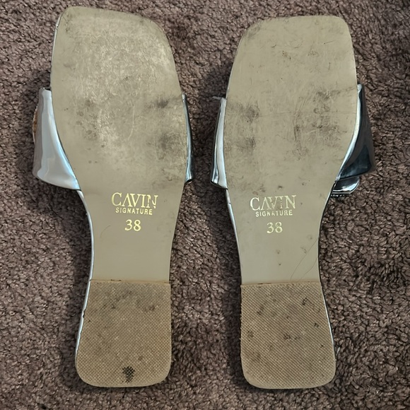 Cavin Signature Sparkly Shoes - Picture 3 of 3